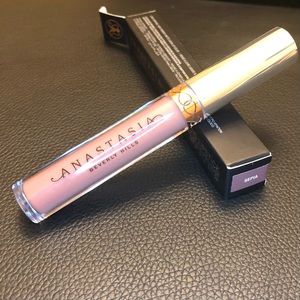 NWT Anastasia Beverly Hills Liquid Lipstick in shade Sepia